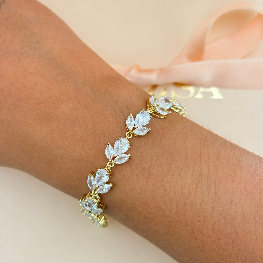 Zircone marquise and teardrop gold plated bracelet