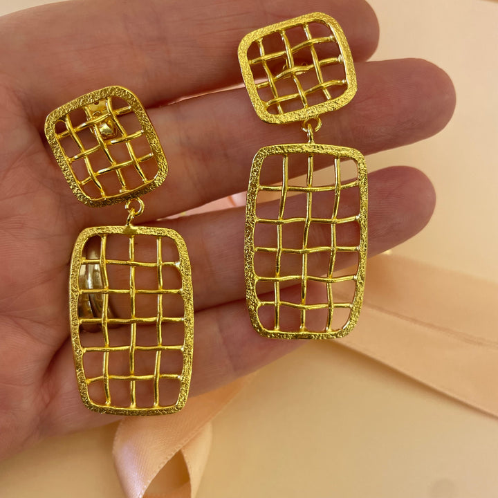 Rectangular grid gold handmade set