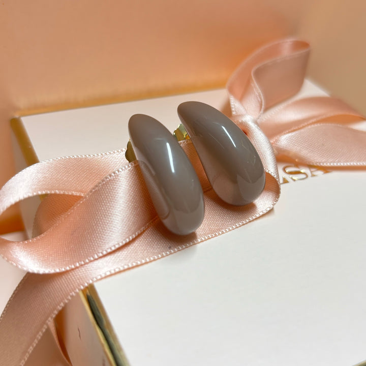 Teardrop earrings
