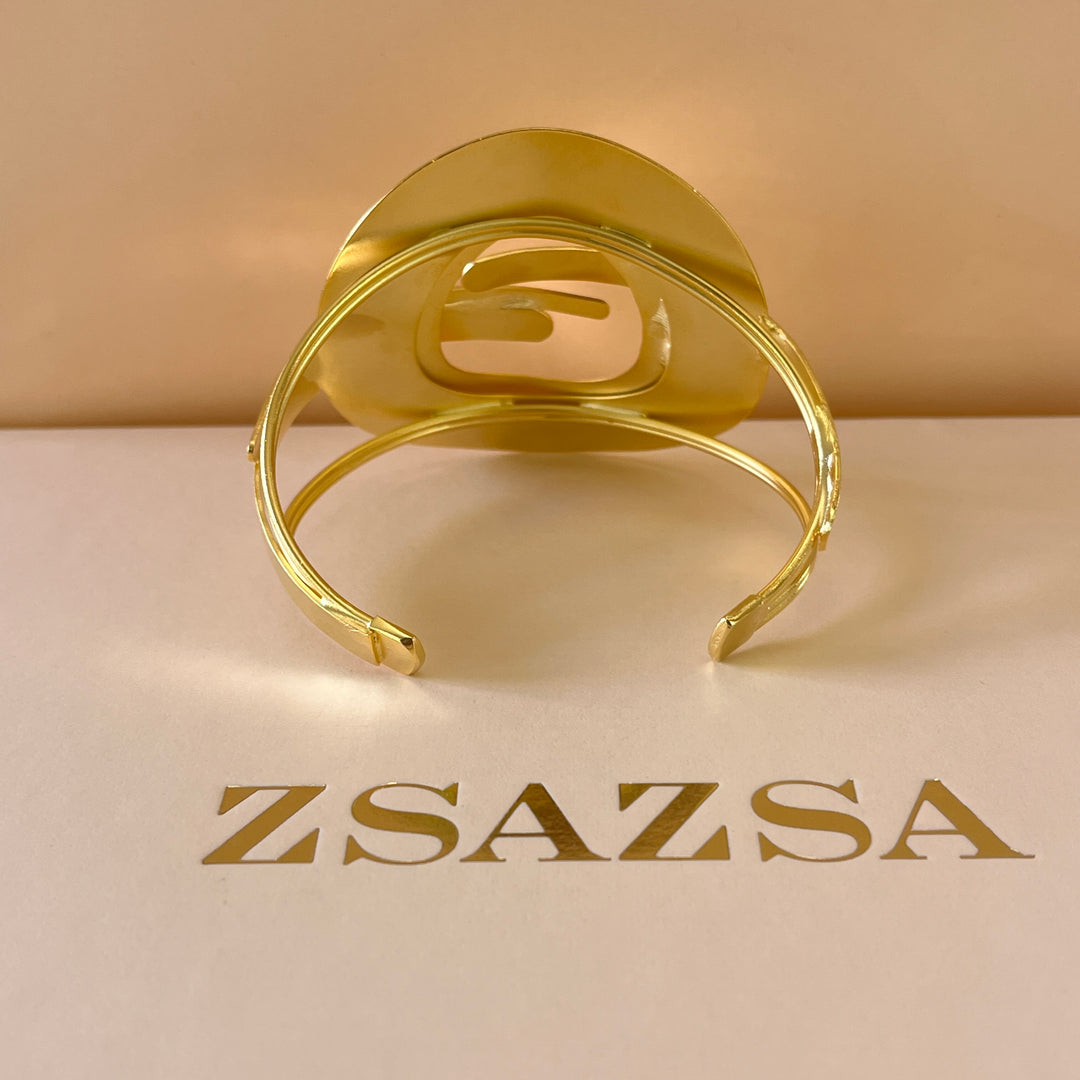 Gold handmade bangle