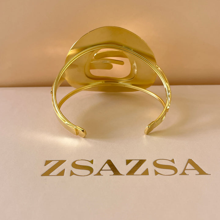 Gold handmade bangle