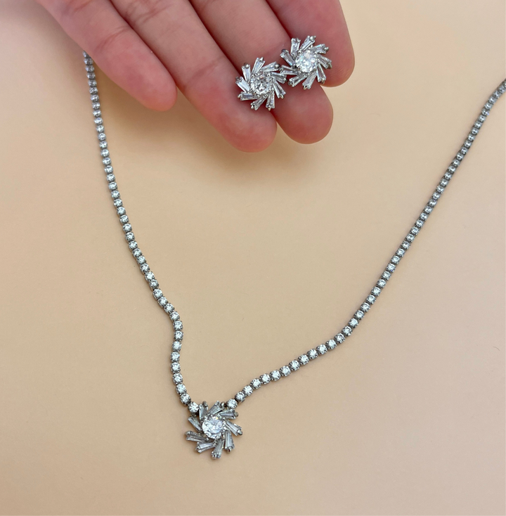 Silver zircone set