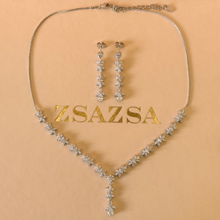 Marquise and teardrop zircone silver set