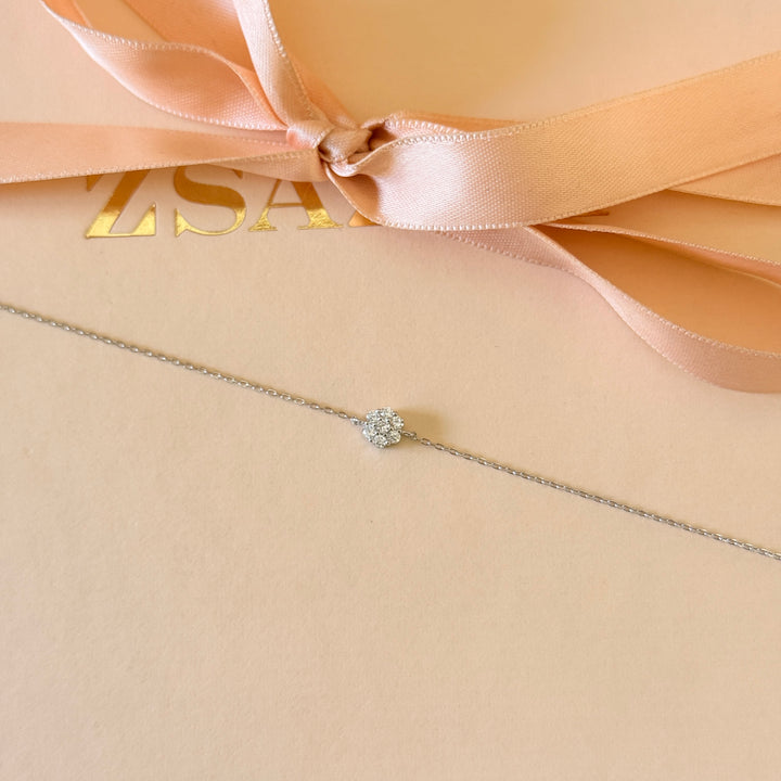 Dainty flower sterling silver zircone bracelet