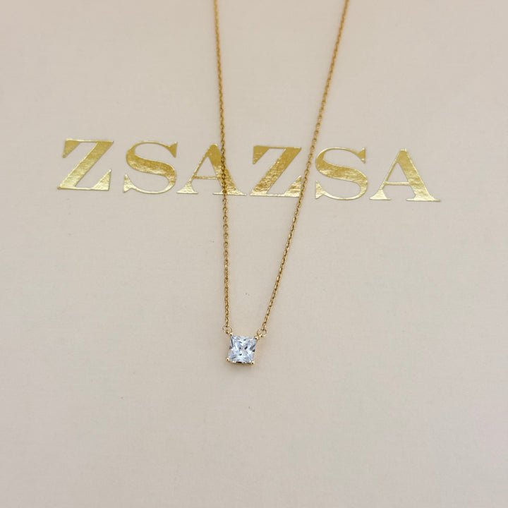 Zircone dainty square gold plated pendant