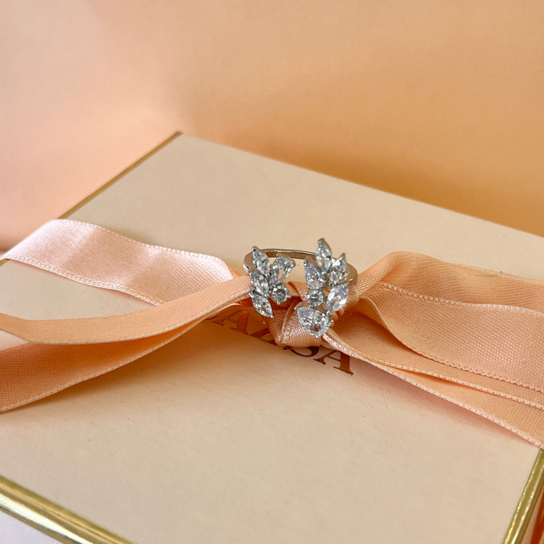 Zircone marquise white gold plated dainty open ring