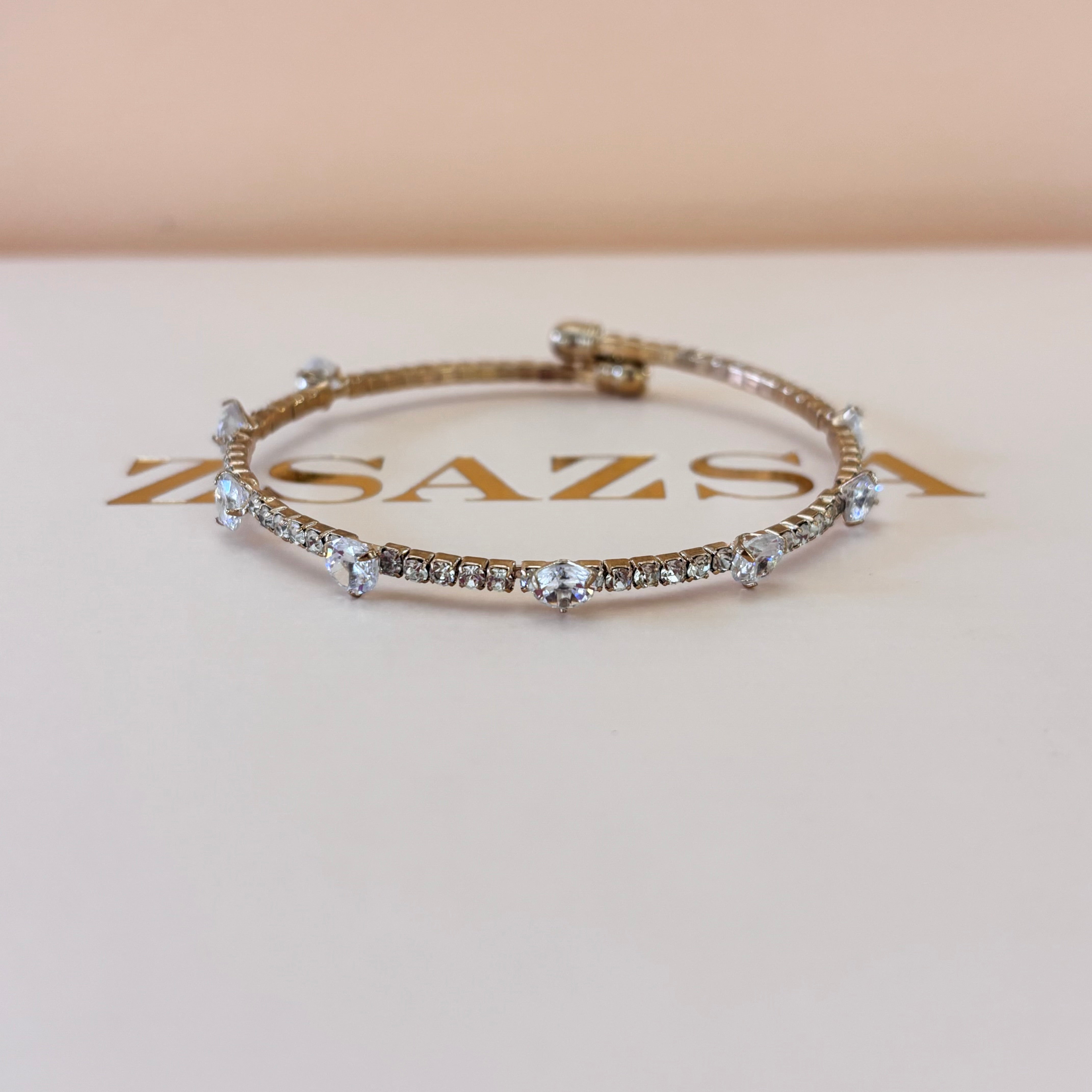 Dainty bangle