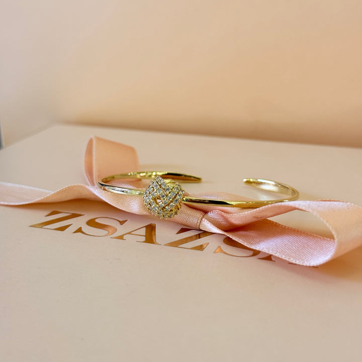 Zircone dainty gold plated bangle