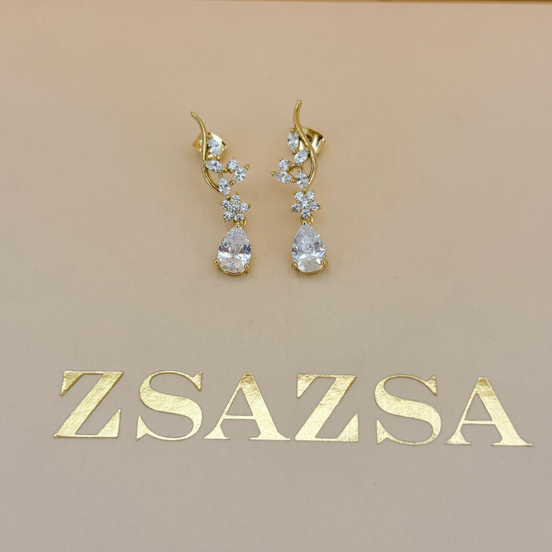 Teardrop and flower zircone gold plated set