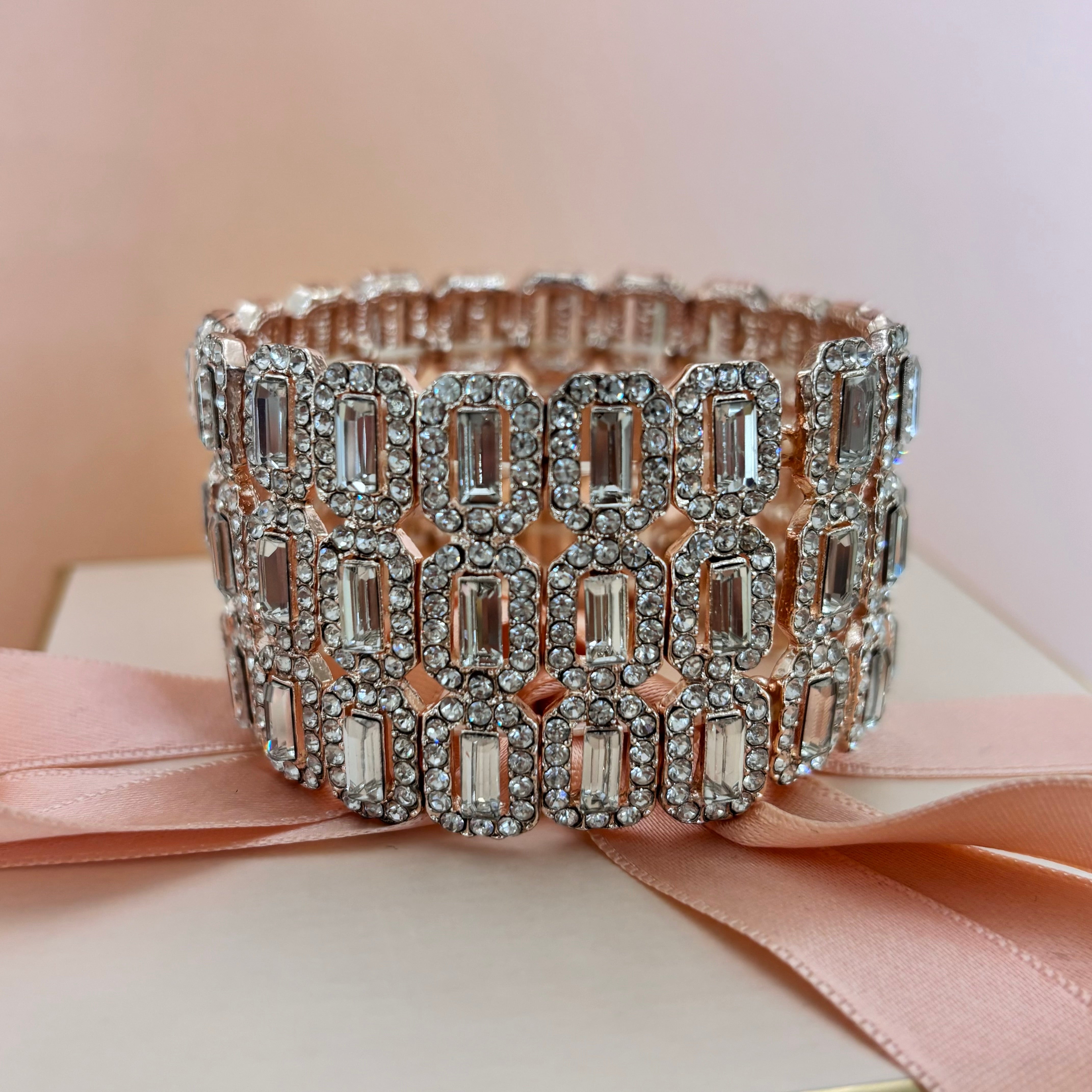 Rhine rose gold bangle