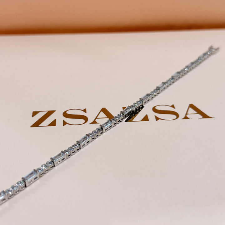 Dainty rectangular zircone silver bracelet