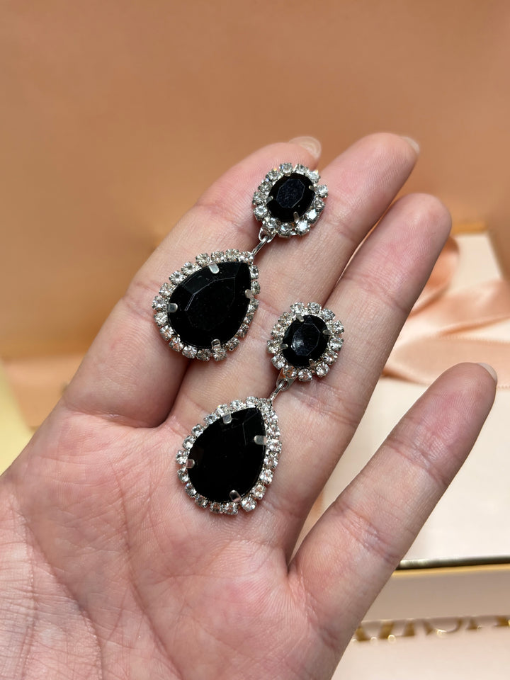 Elegant black silver teardrop earrings