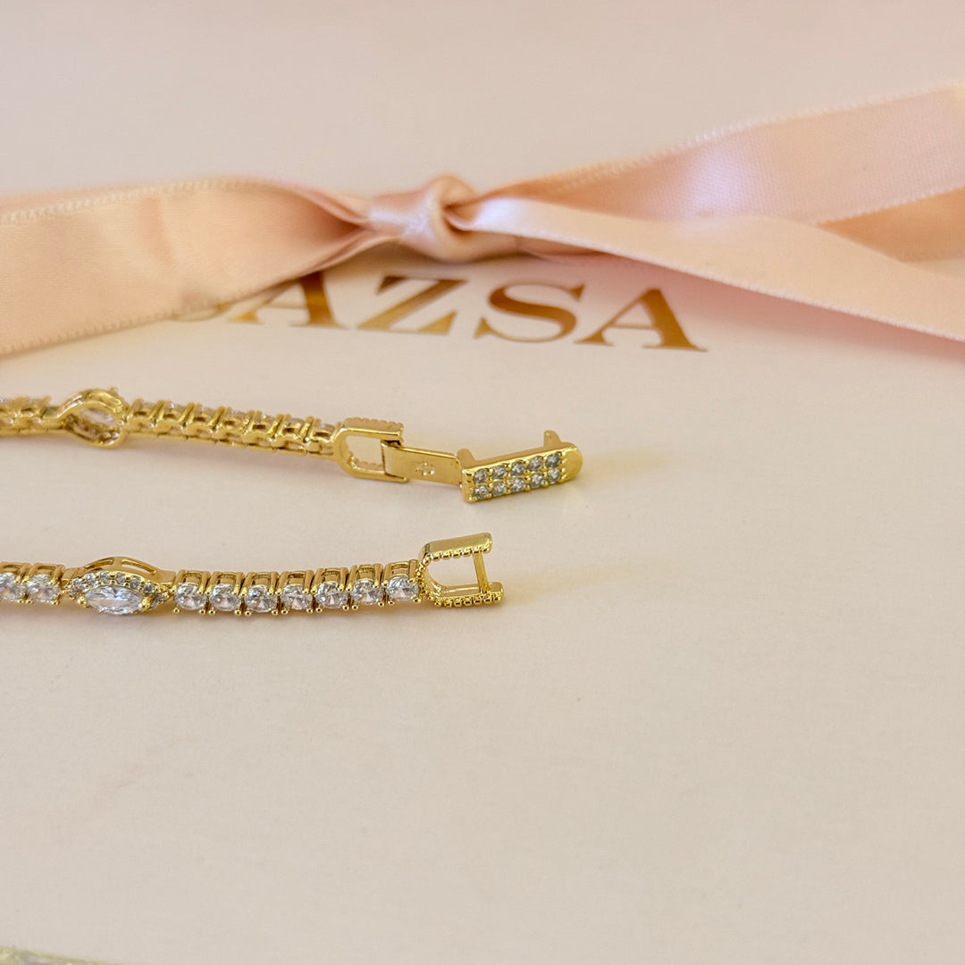 Zircone mixed shapes gold plated bracelet