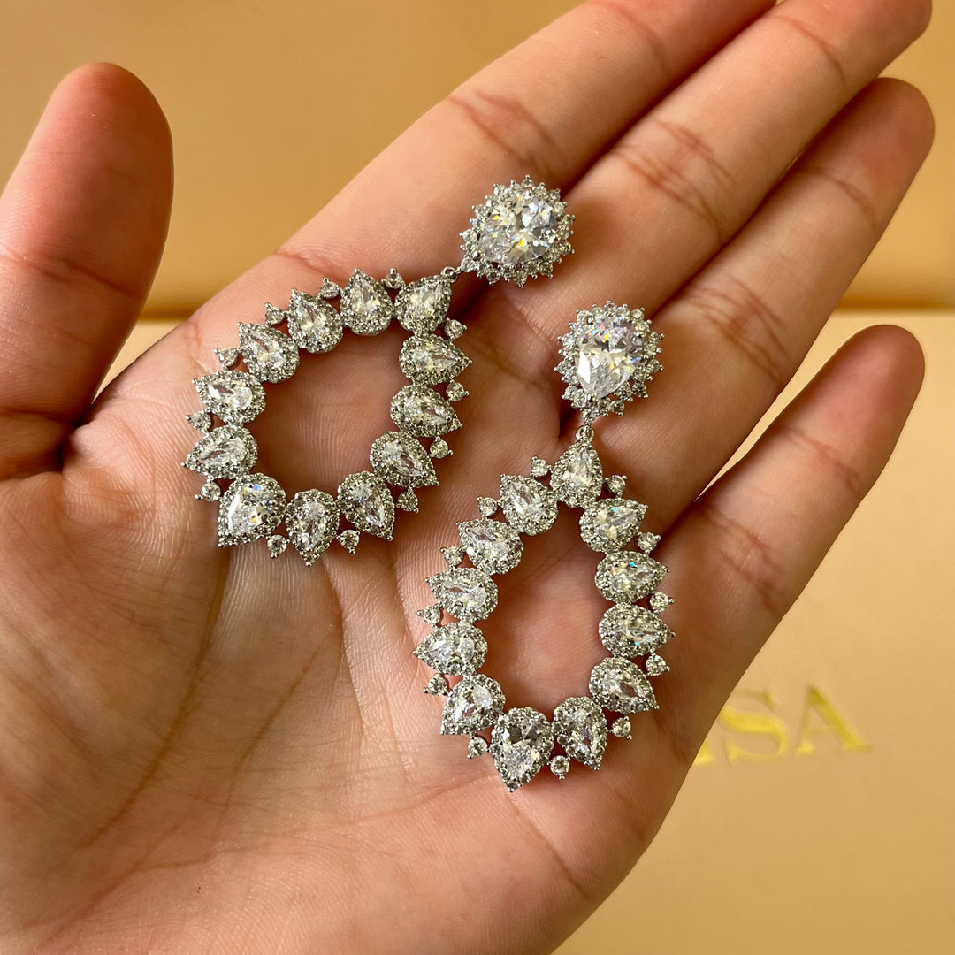 Teardrop silver zircone set