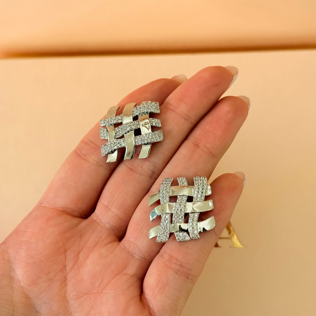 Square grid zircone silver earrings