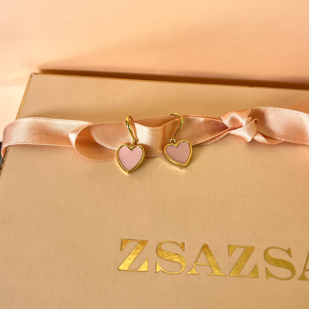 Light pink heart gold plated hooks