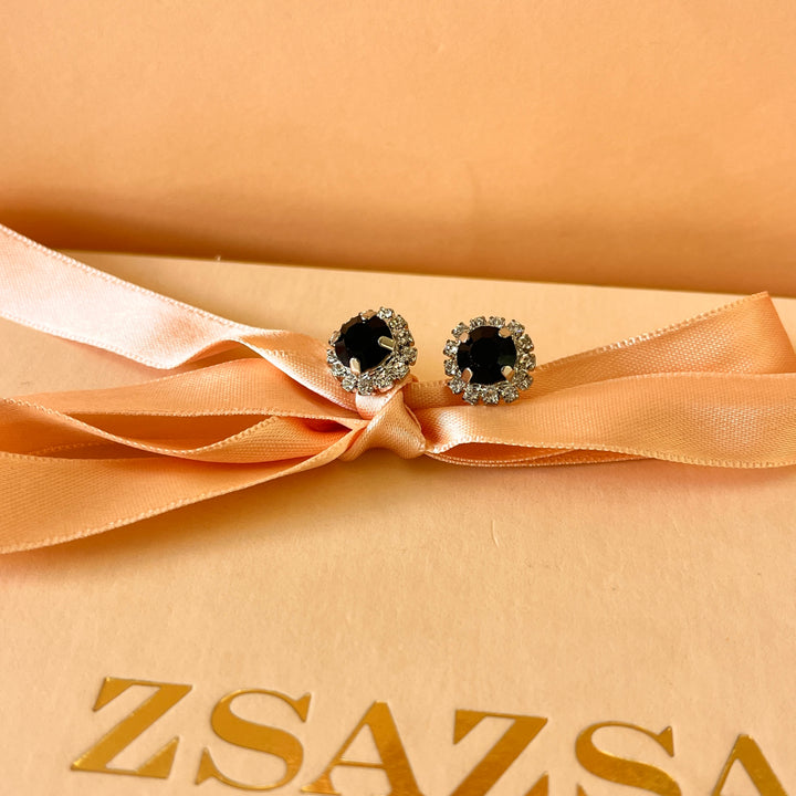 Dark green flower preciosa crystals set