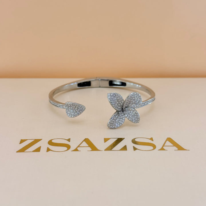 Flower zircone silver set