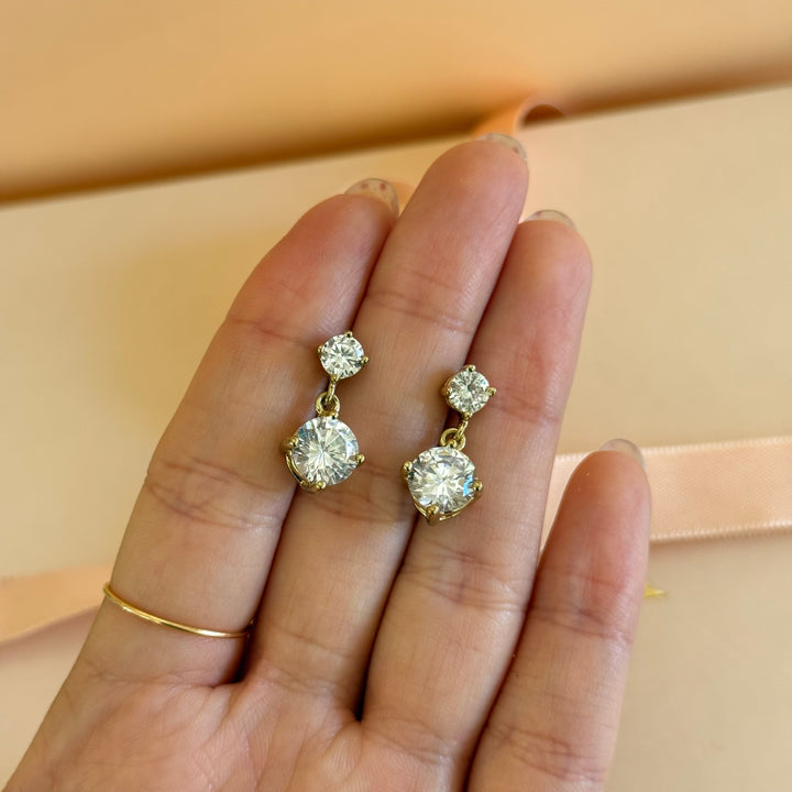 Round dangling zircone gold plated earrings