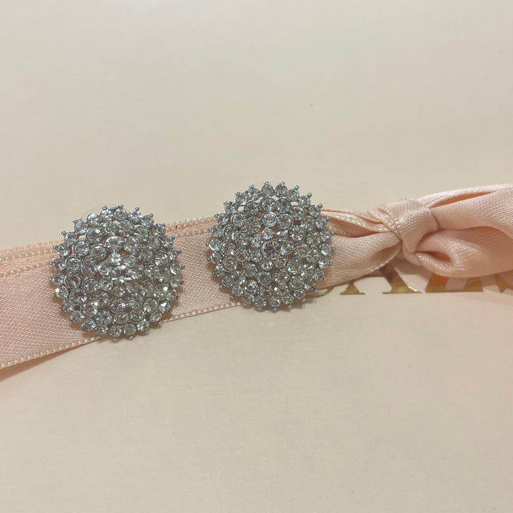Round studs earrings