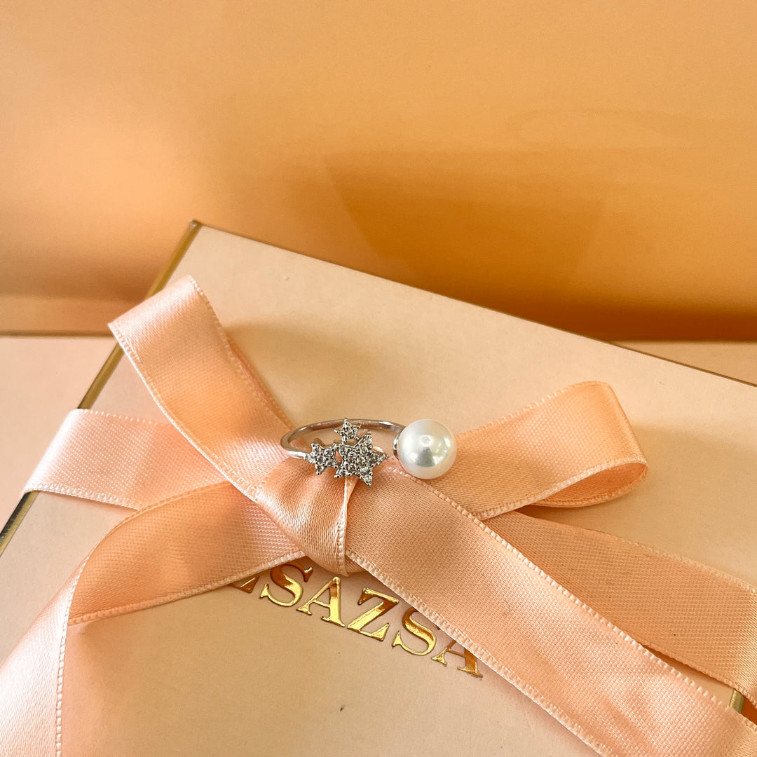 Zircone and white pearls white gold plated stars rings