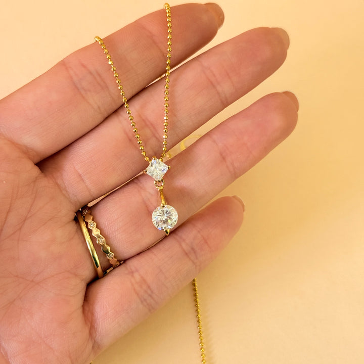 Dainty zircone gold plated pendant set