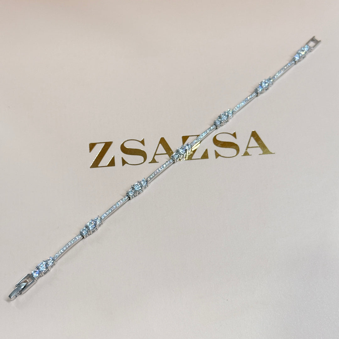 Dainty zircone sterling silver bracelet