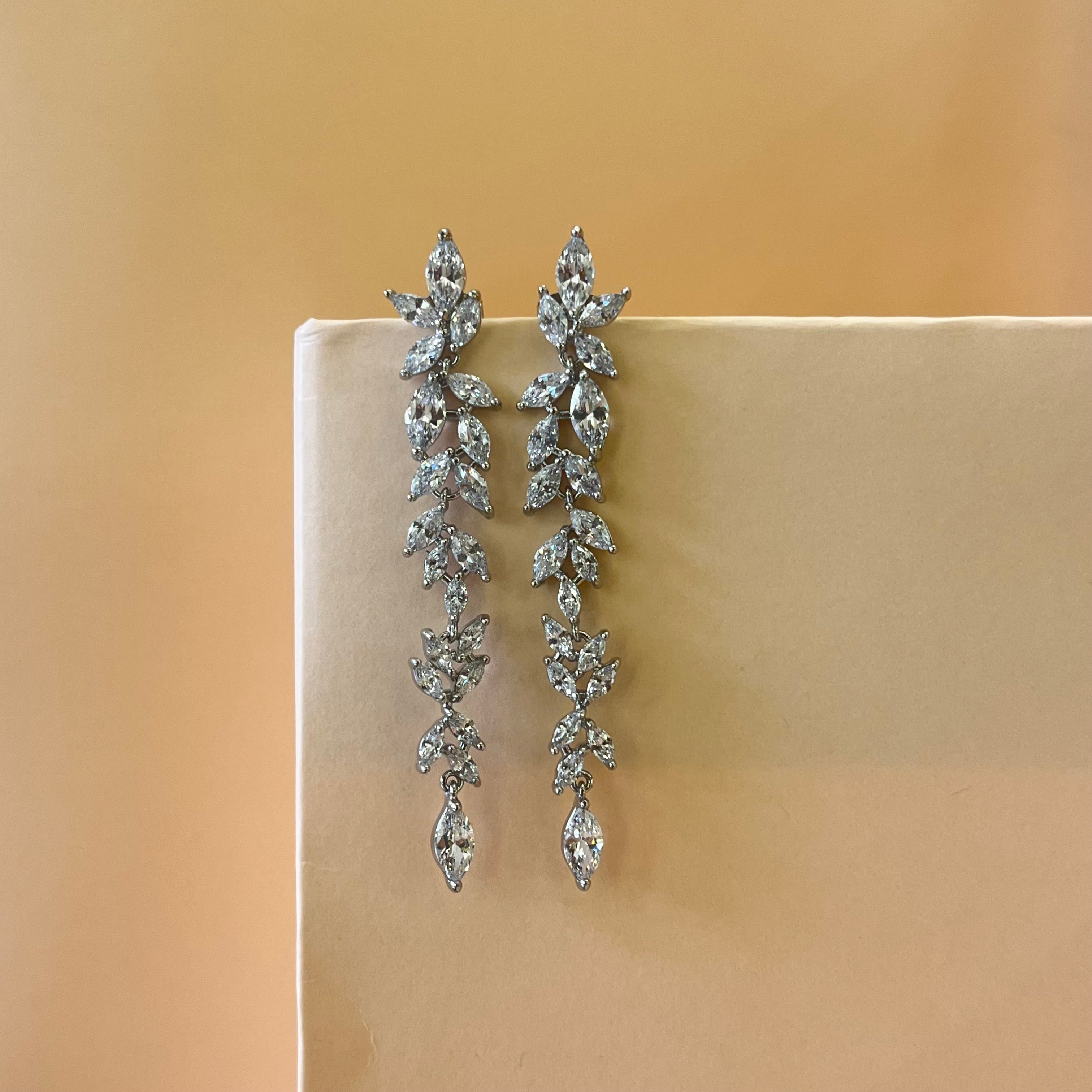 Silver zircone marquise earrings