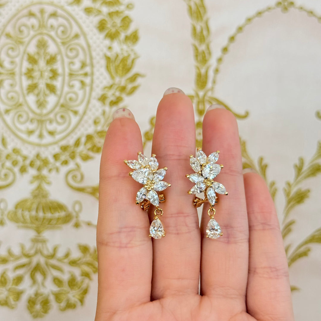 Marquise and teardrop zircone French clip earrings