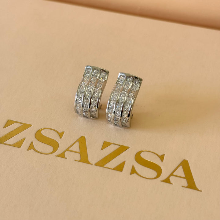 Curved zircone silver set