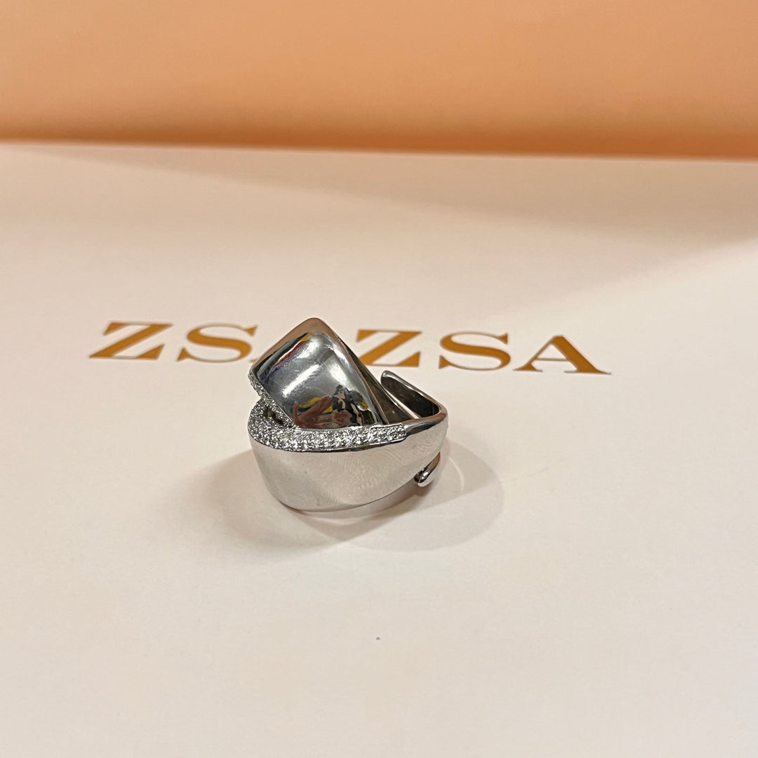 Zircone white gold plated twisted ring