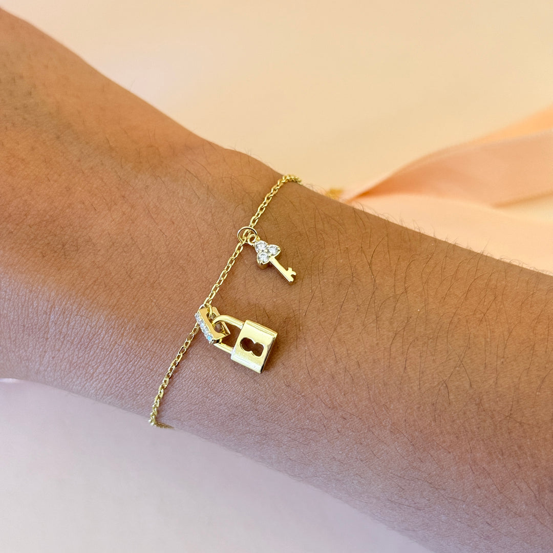 Silver925 Zircone gold plated Padlock and key bracelet