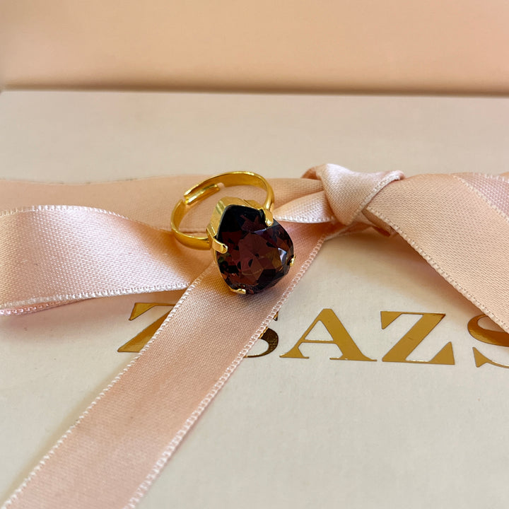 Purple teardrop preciosa crystals ring