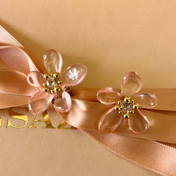 Light pink flower resin gold plated  earrings