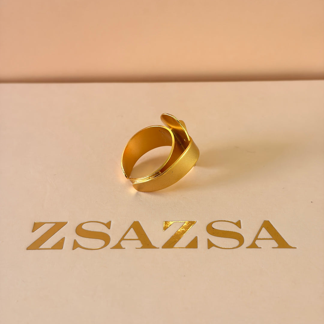 Handmade Oval Layered Ring | Gold Plated | ZsaZsa