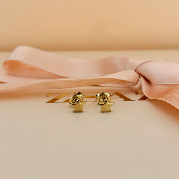 Dainty gold plated stars earrings