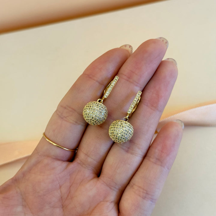 Dangle ball zircone gold plated earrings