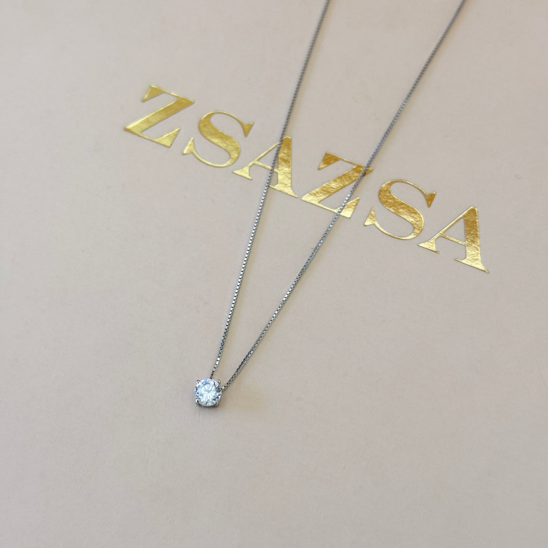 Solitaire zircone sterling silver pendant