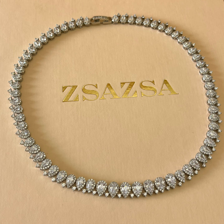 Teardrop silver zircone set