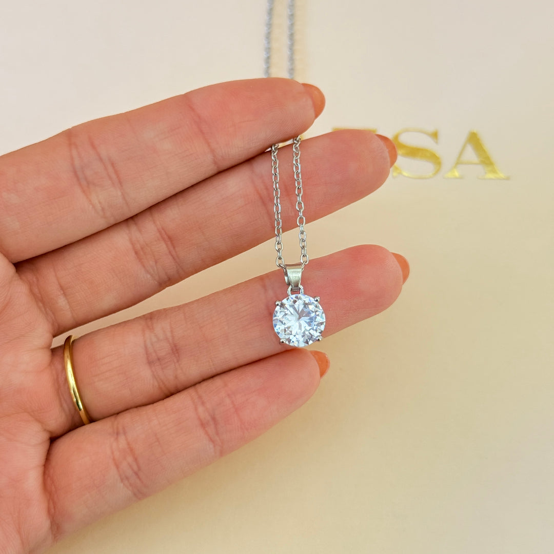 Large solitaire zircone silver pendant