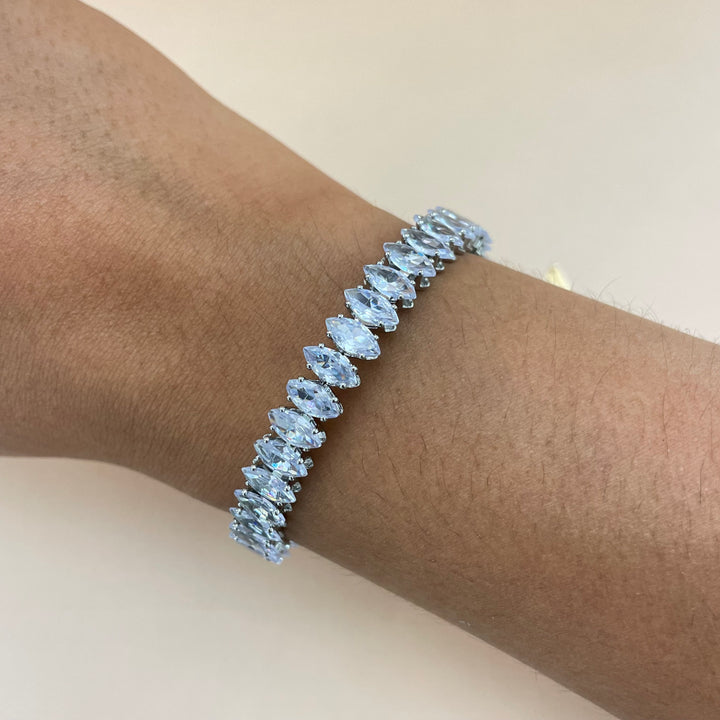 Marquise bangle