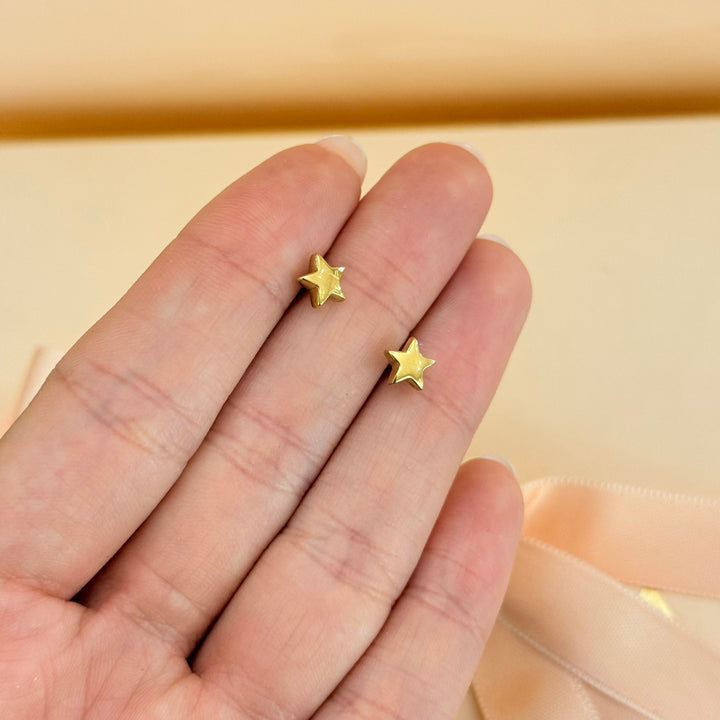 Dainty gold plated stars earrings