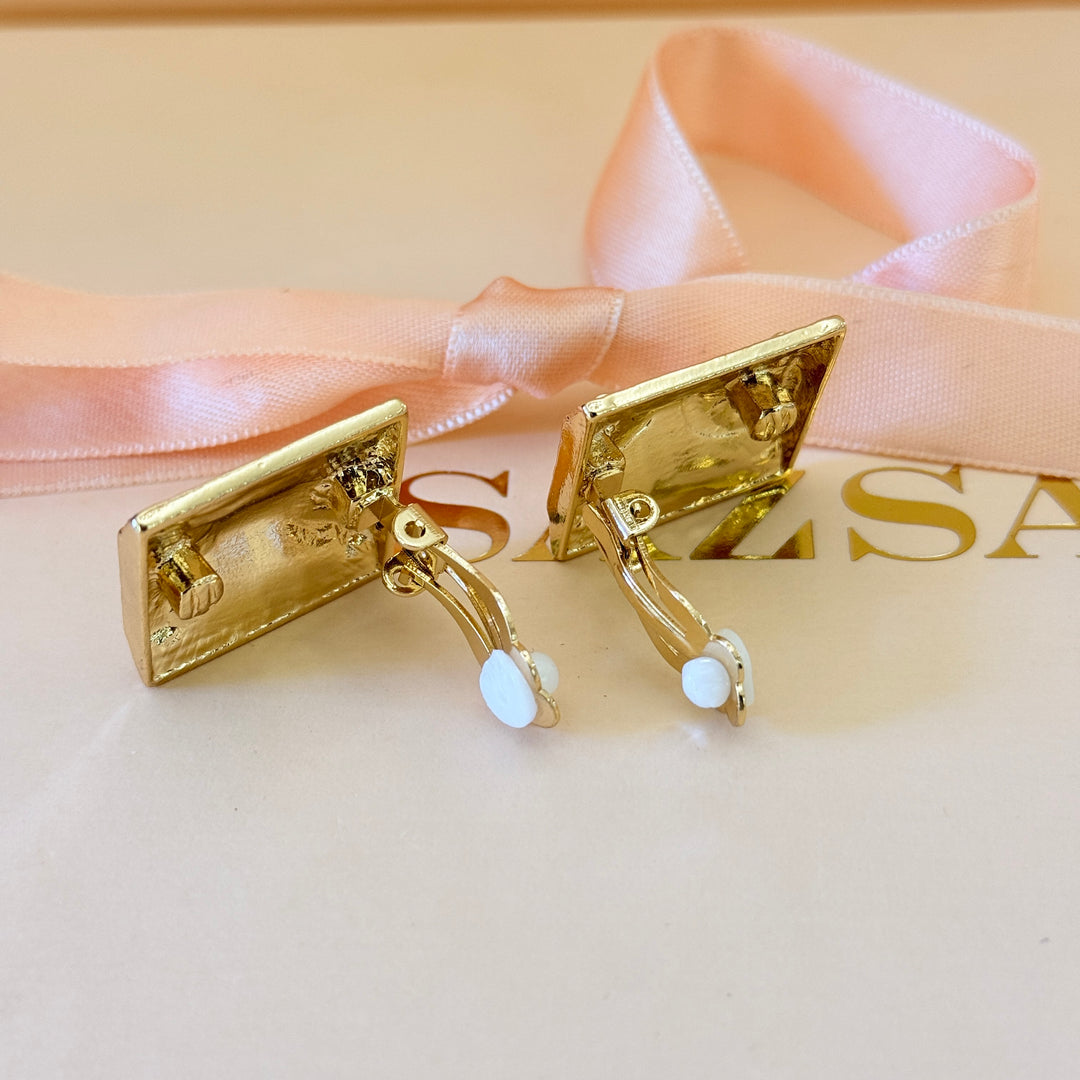 Plain chunky texture squeaker gold plated clip on earrings