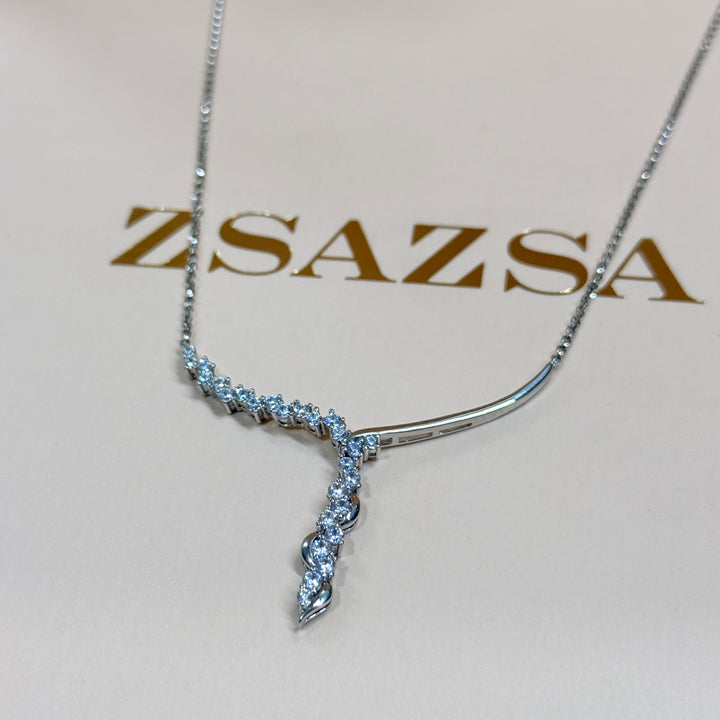 Dainty zircone sterling silver necklace