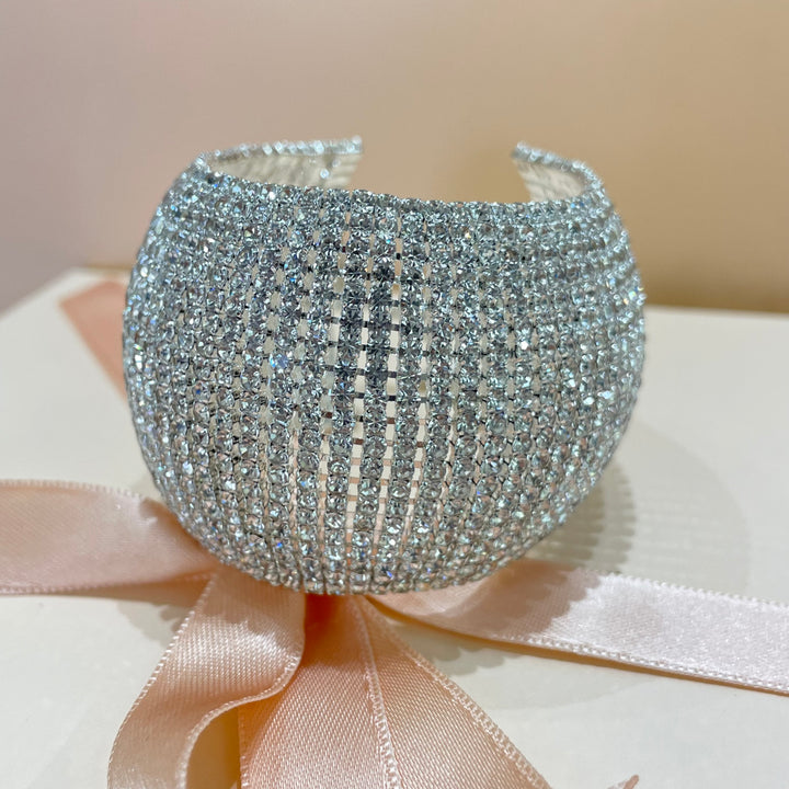 Thick bracelet