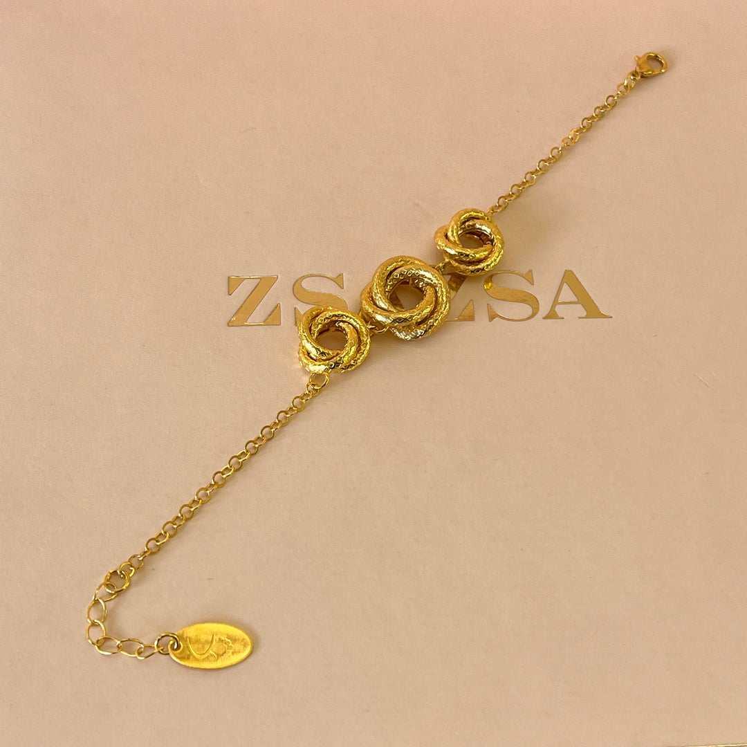 Elegant gold set