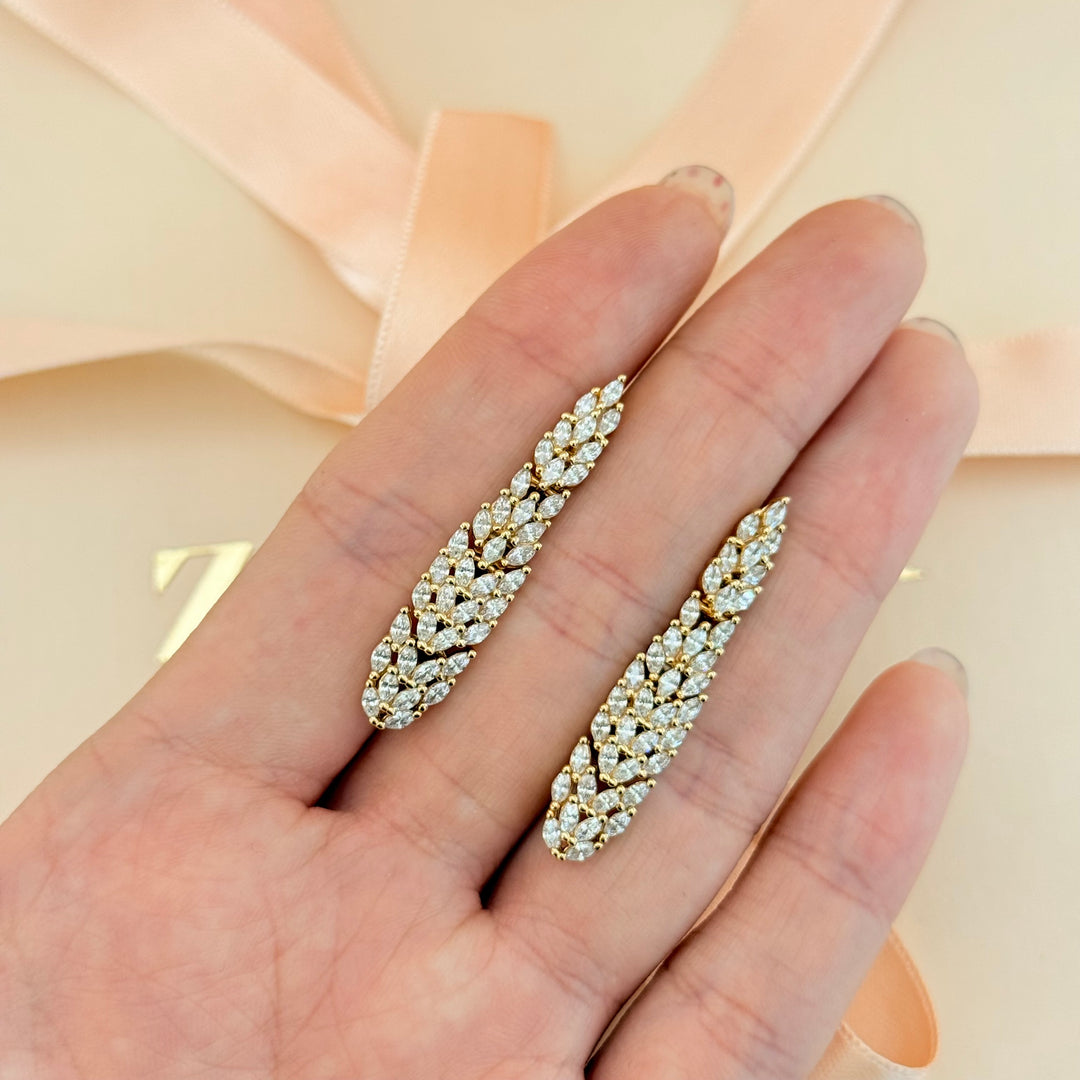 Dainty marquise zircone gold plated earrings