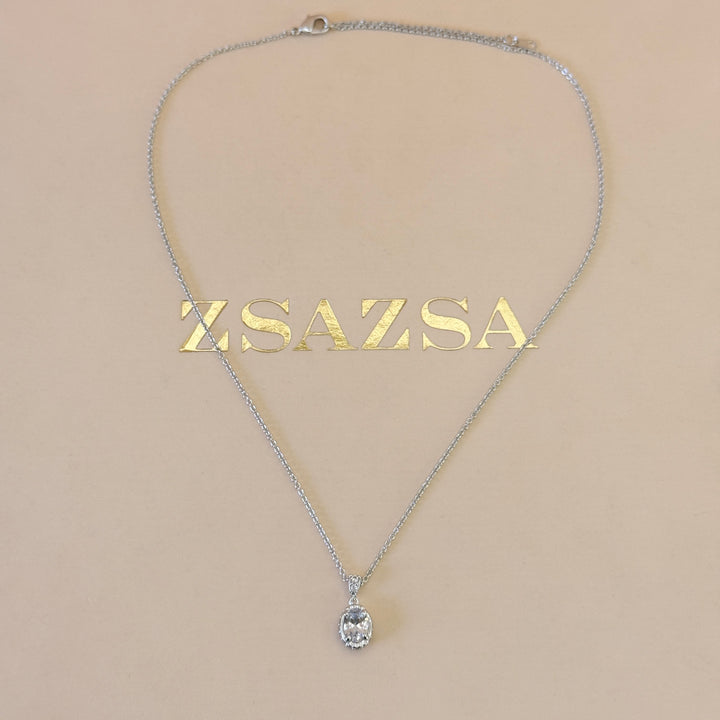 Dainty oval zircone silver pendant