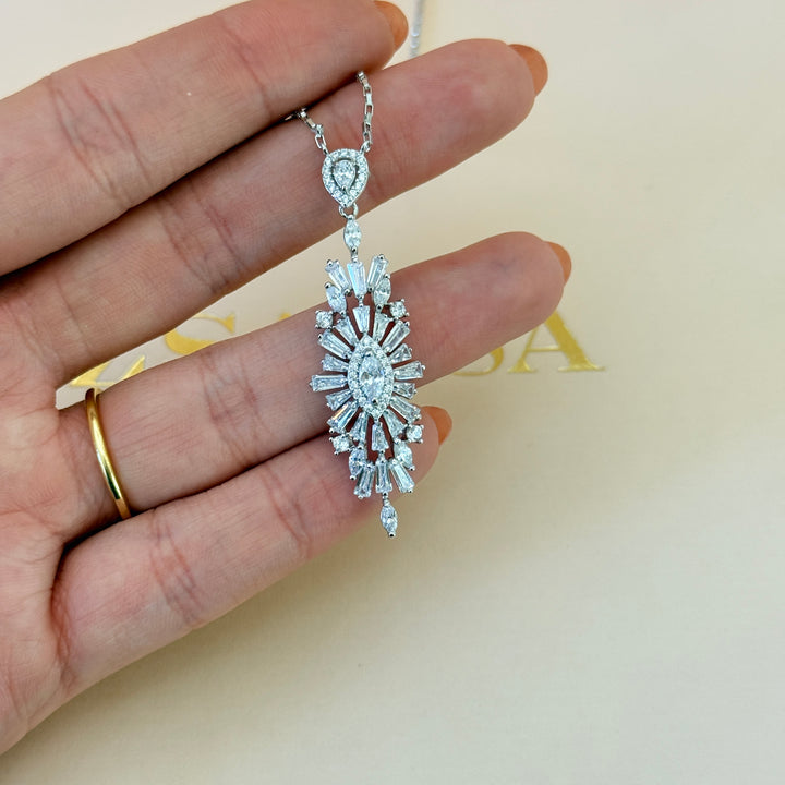 Mixed shapes zircone silver pendant