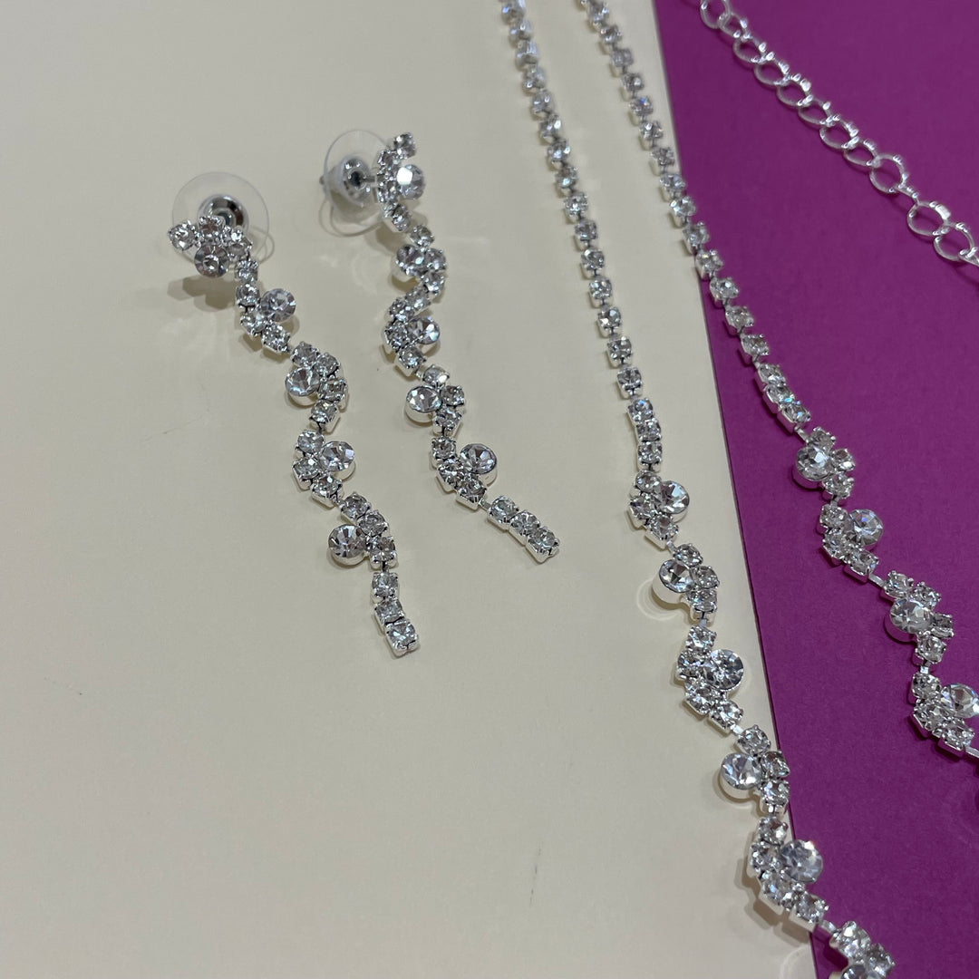 Elegant set